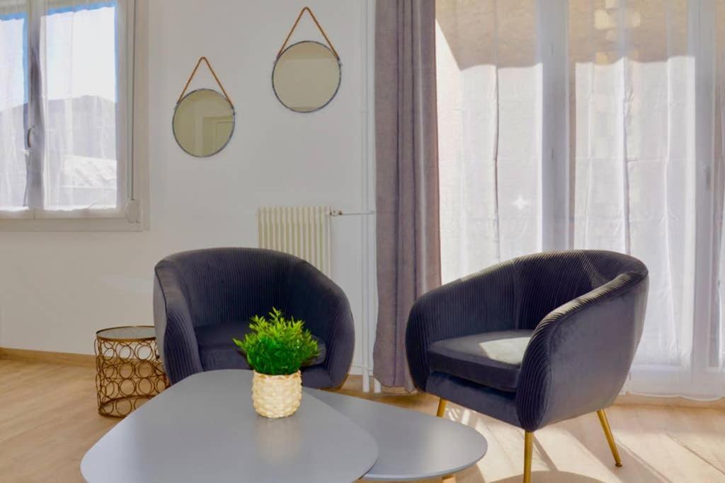 Dolmen Adrien 5 Apartamento Tours Exterior foto