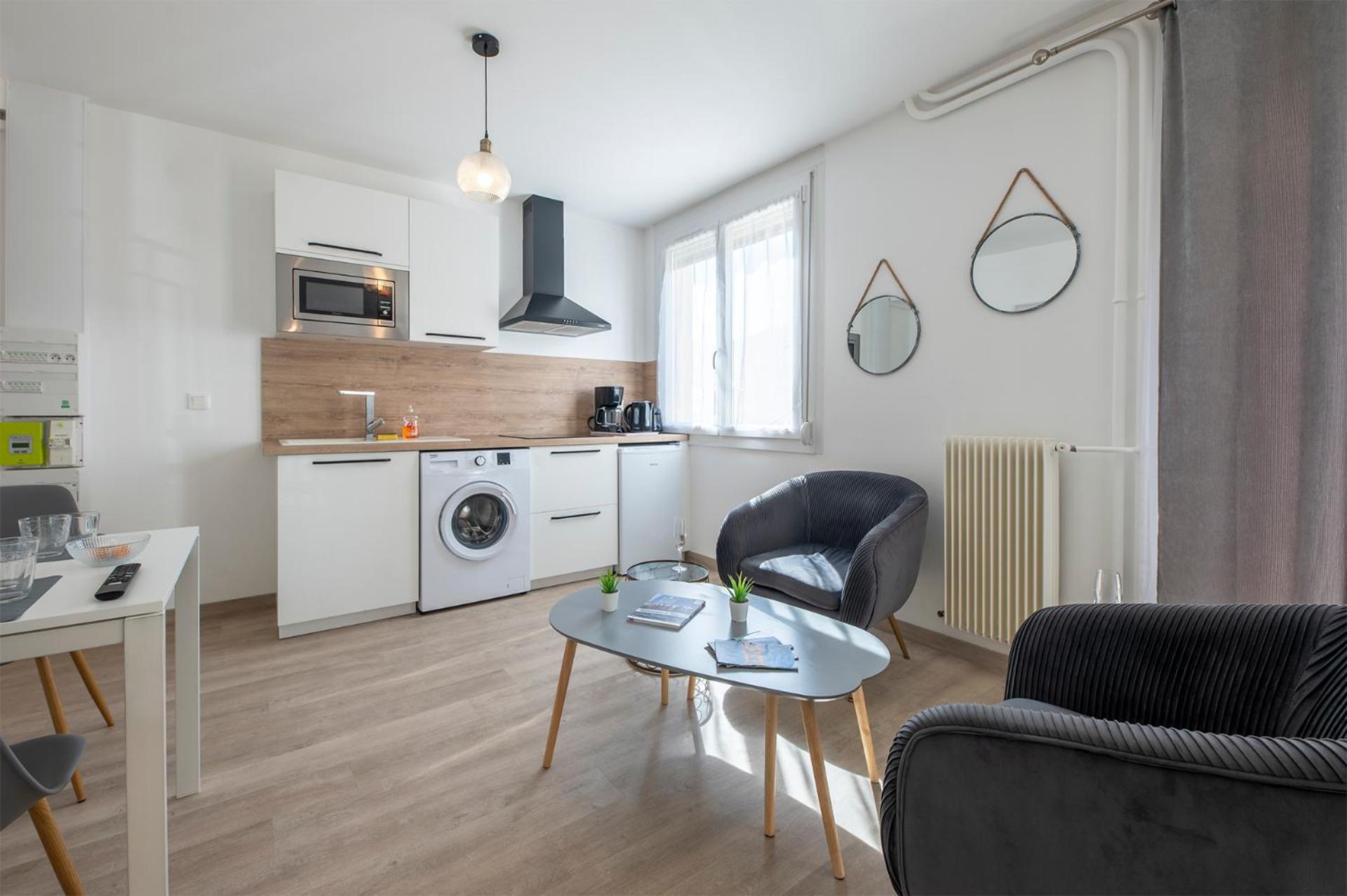 Dolmen Adrien 5 Apartamento Tours Exterior foto